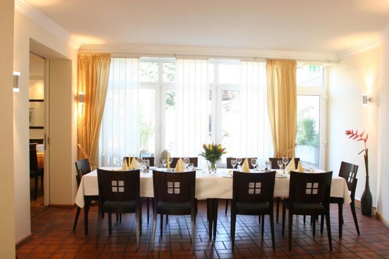 Hotel Restaurant Rothkopf Ойскирхен Экстерьер фото